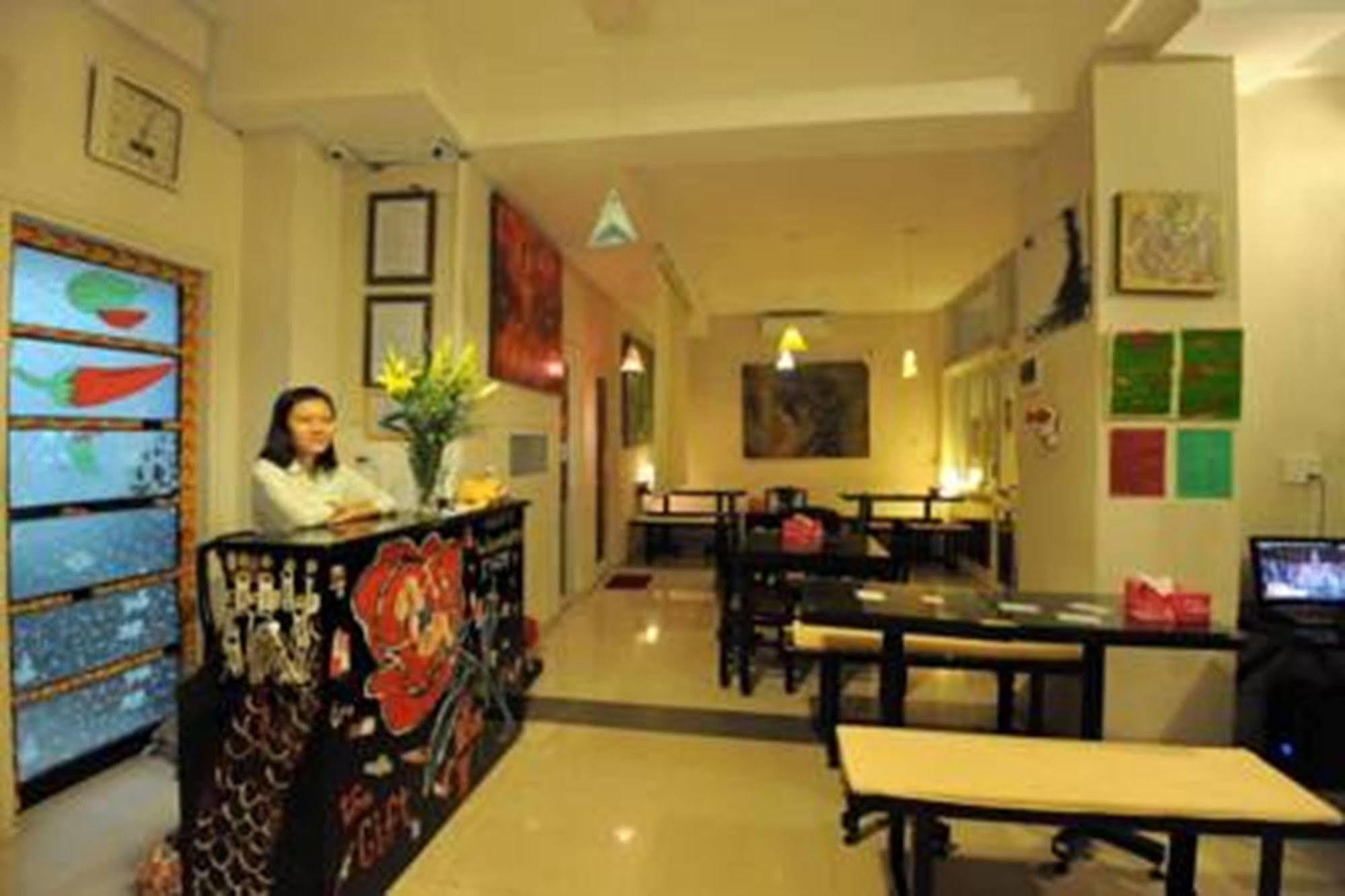 Hue Nino Hotel Екстериор снимка