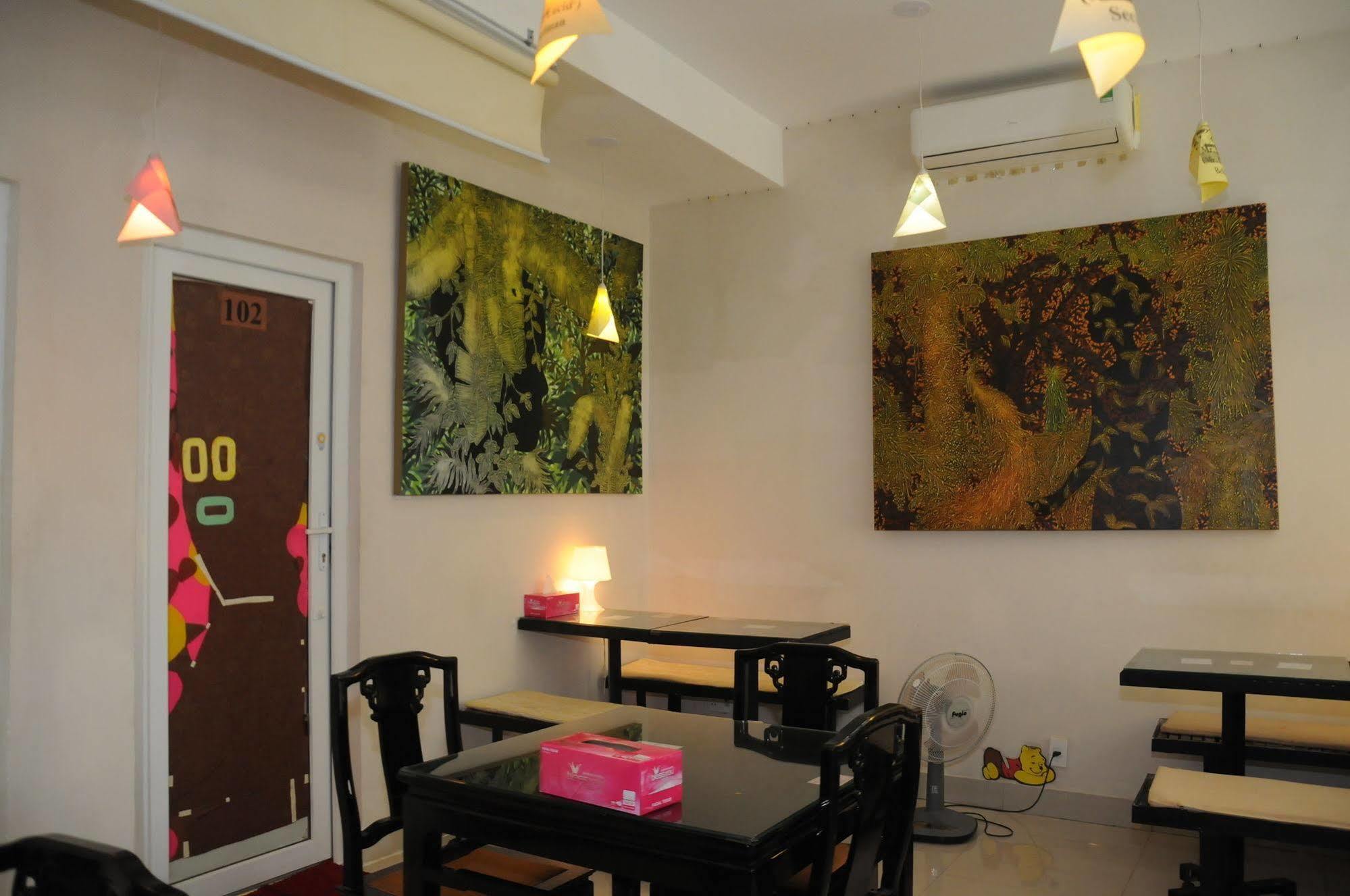 Hue Nino Hotel Екстериор снимка